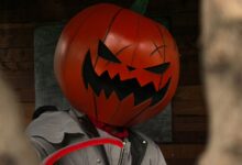 Scary pumpkin head costume in Ciudad de México, perfect for Halloween festivities.